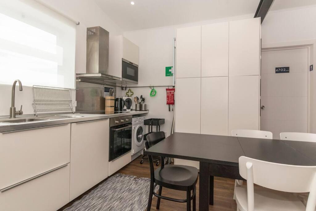 שטובל Apartment Near The Beach With Big Terrace מראה חיצוני תמונה